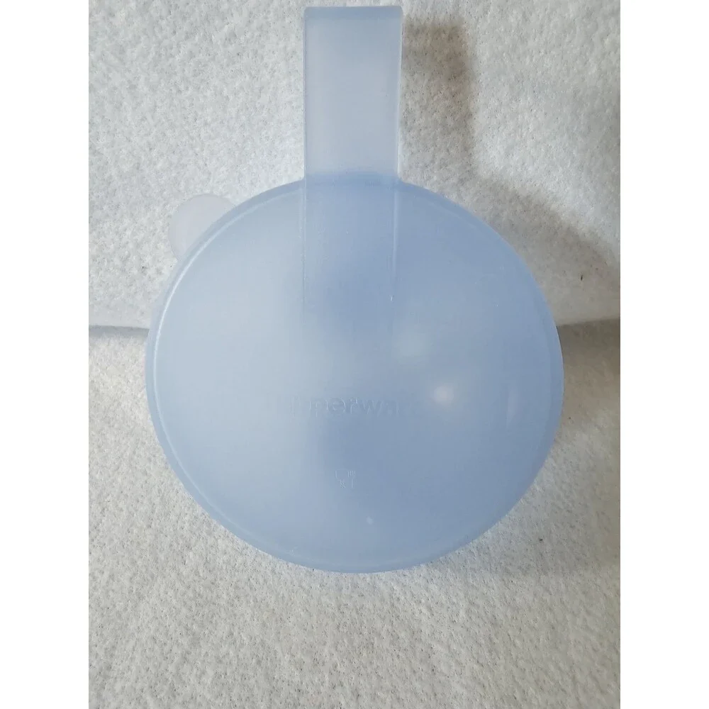 Tupperware Forget Me Not 4201B Onion / Tomato Keeper Light Blue